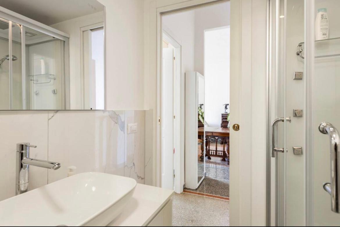 Roma private rooms Exterior foto