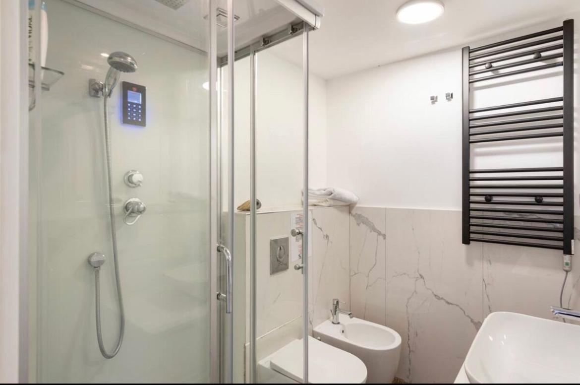 Roma private rooms Exterior foto